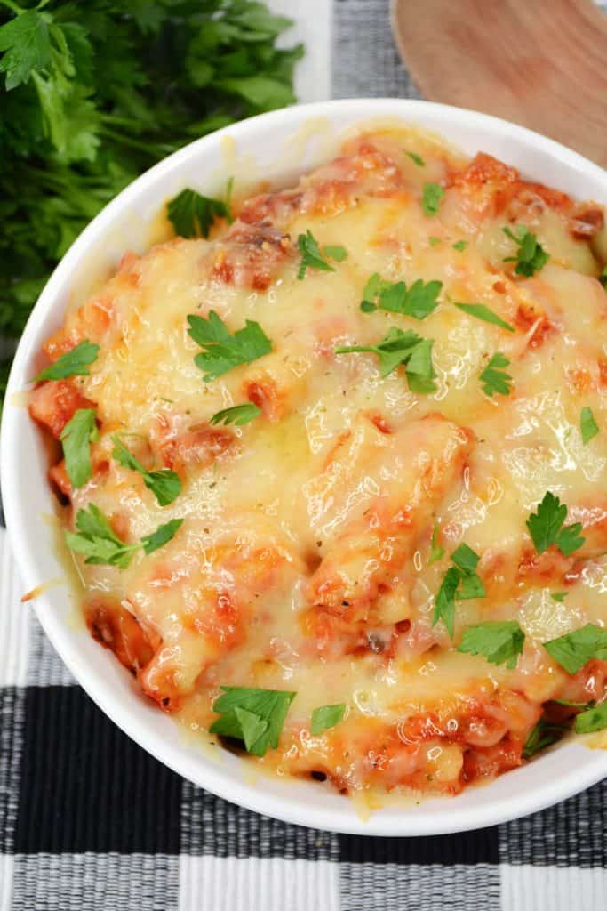 4 Ingredients Hamburger Casserole CheekyKitchen