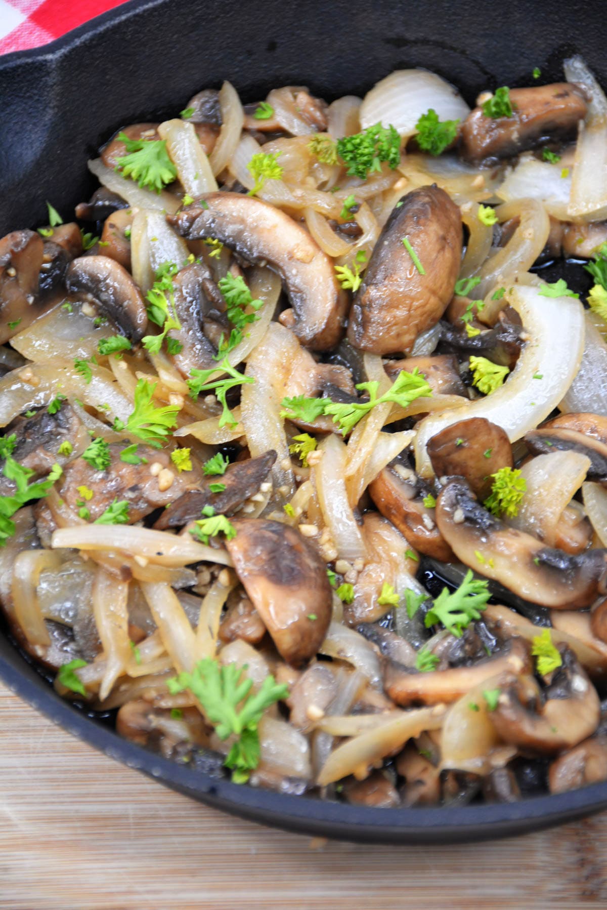 Sautéed Balsamic Mushrooms
