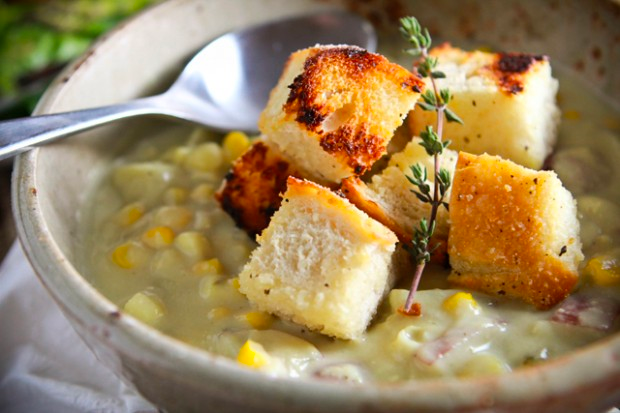 Creamy Corn Chowder {Totes Vegan!}