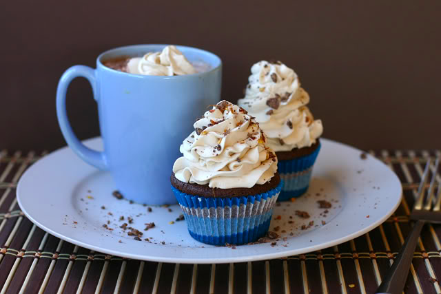 MEXICAN HOT CHOCOLATE CUPCAKES