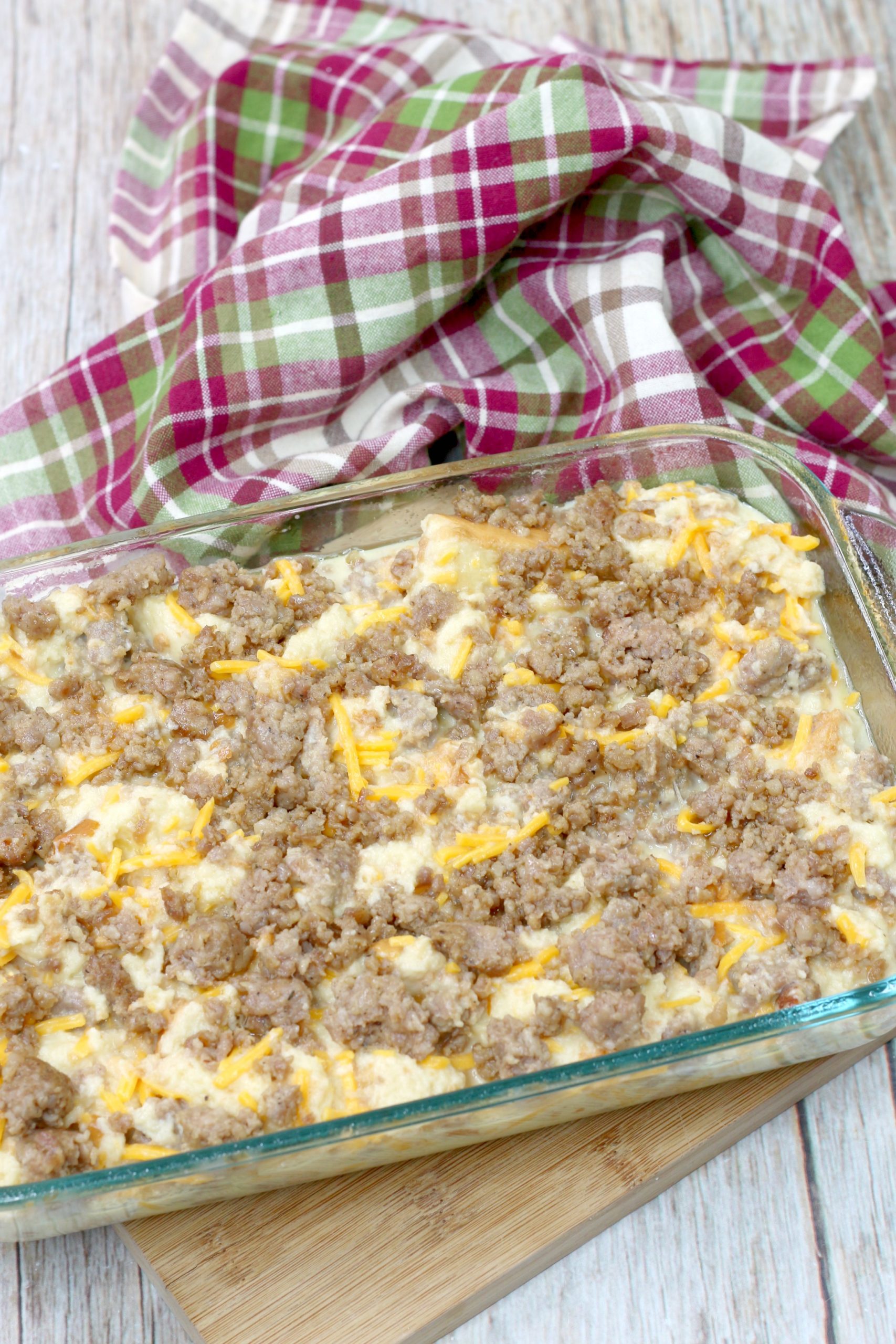 Christmas Breakfast Casserole - CheekyKitchen