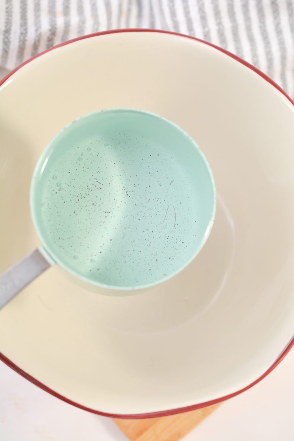 Slow Cooker Barbeque Beef Ribs - CheekyKitchen