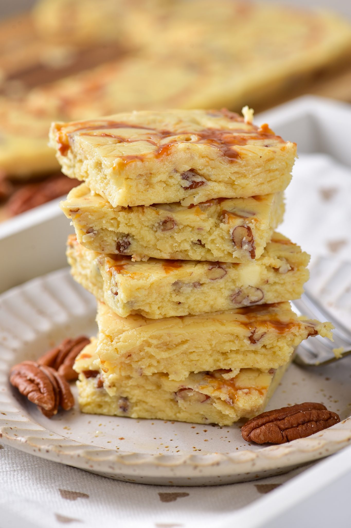 5 Minute White Chocolate Caramel Pecan Fudge CheekyKitchen