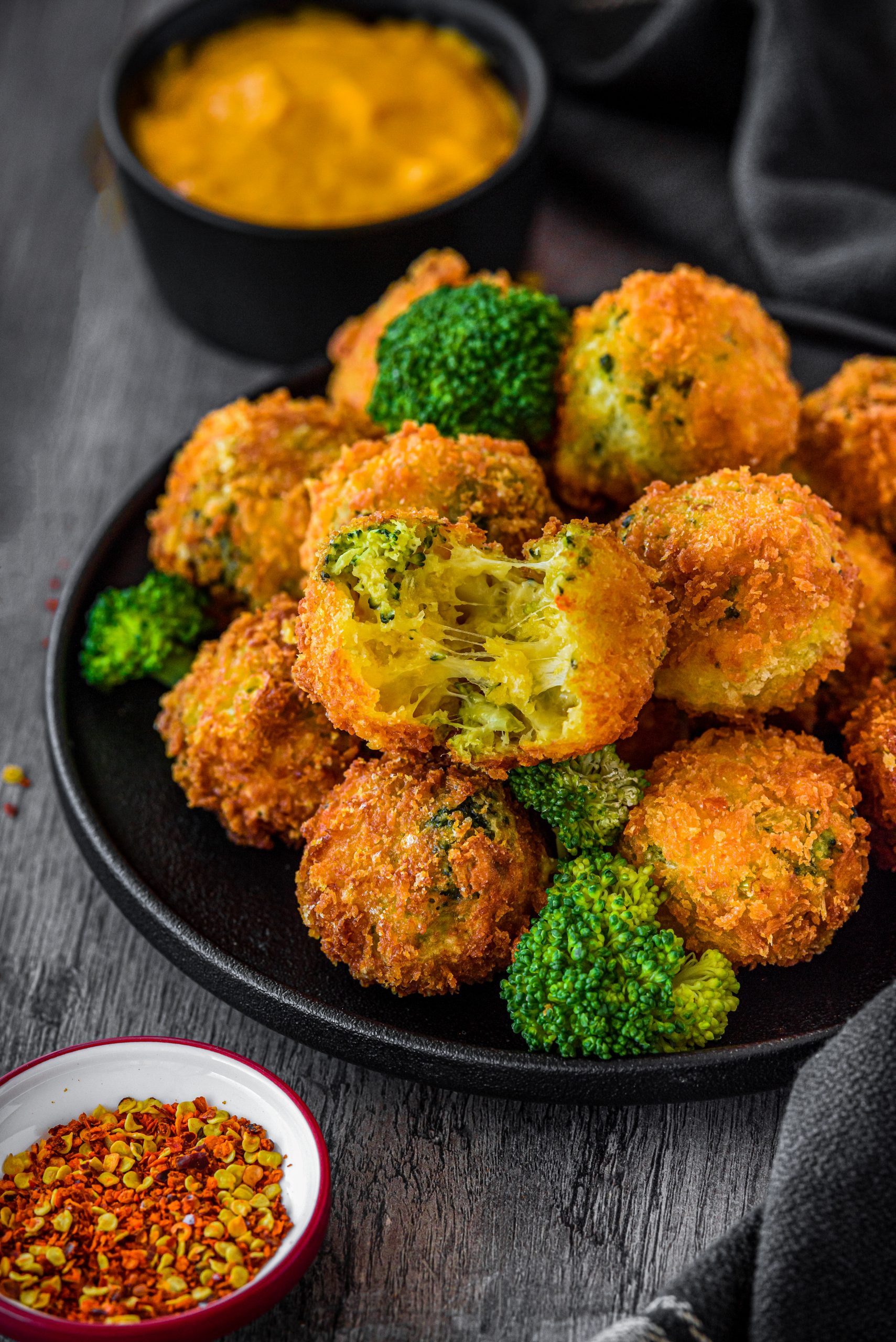 broccoli cheese balls, broccoli cheese bites, broccoli cheese bites recipe