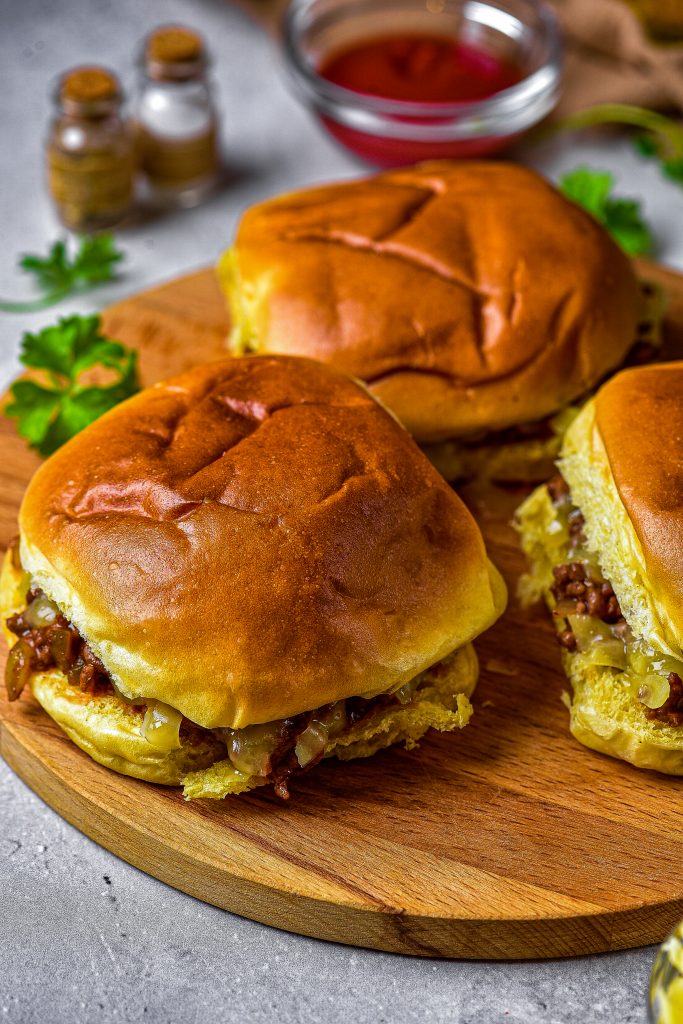 Open Face Garlic Toast Sloppy Joes - CheekyKitchen
