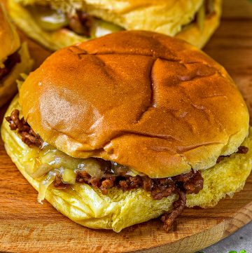 Open Face Garlic Toast Sloppy Joes - CheekyKitchen