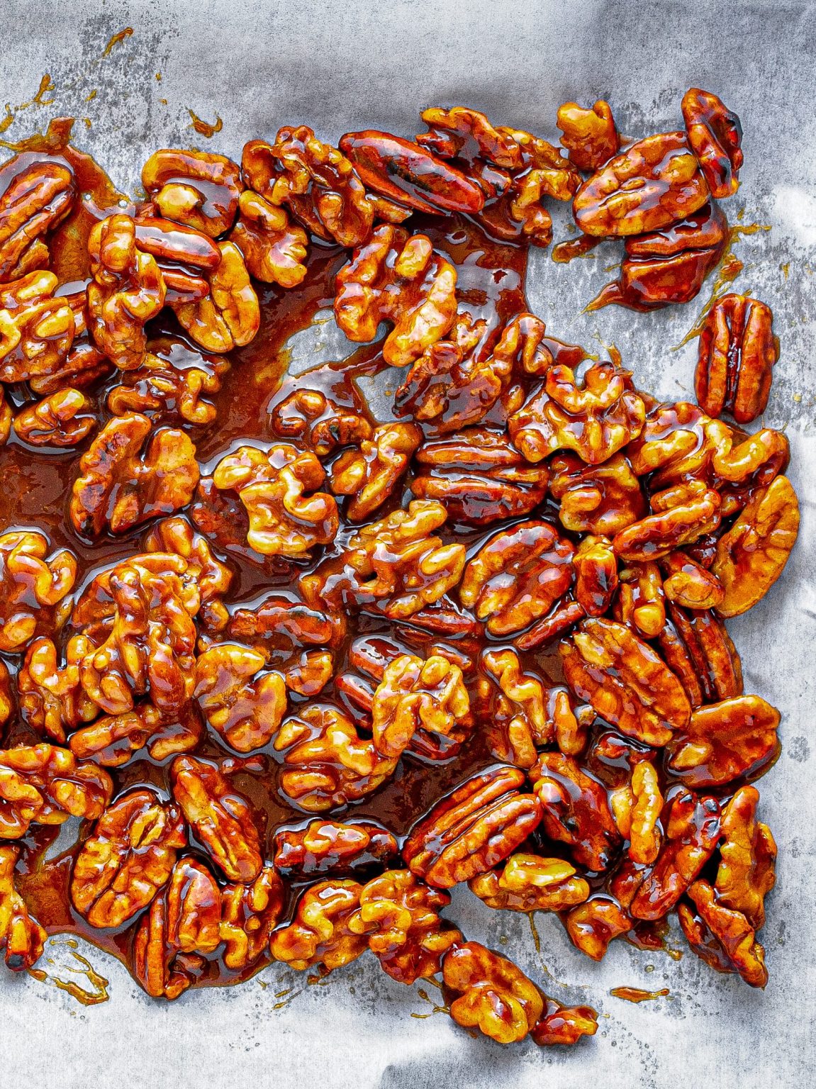 5-Minute Candied Walnuts - CheekyKitchen