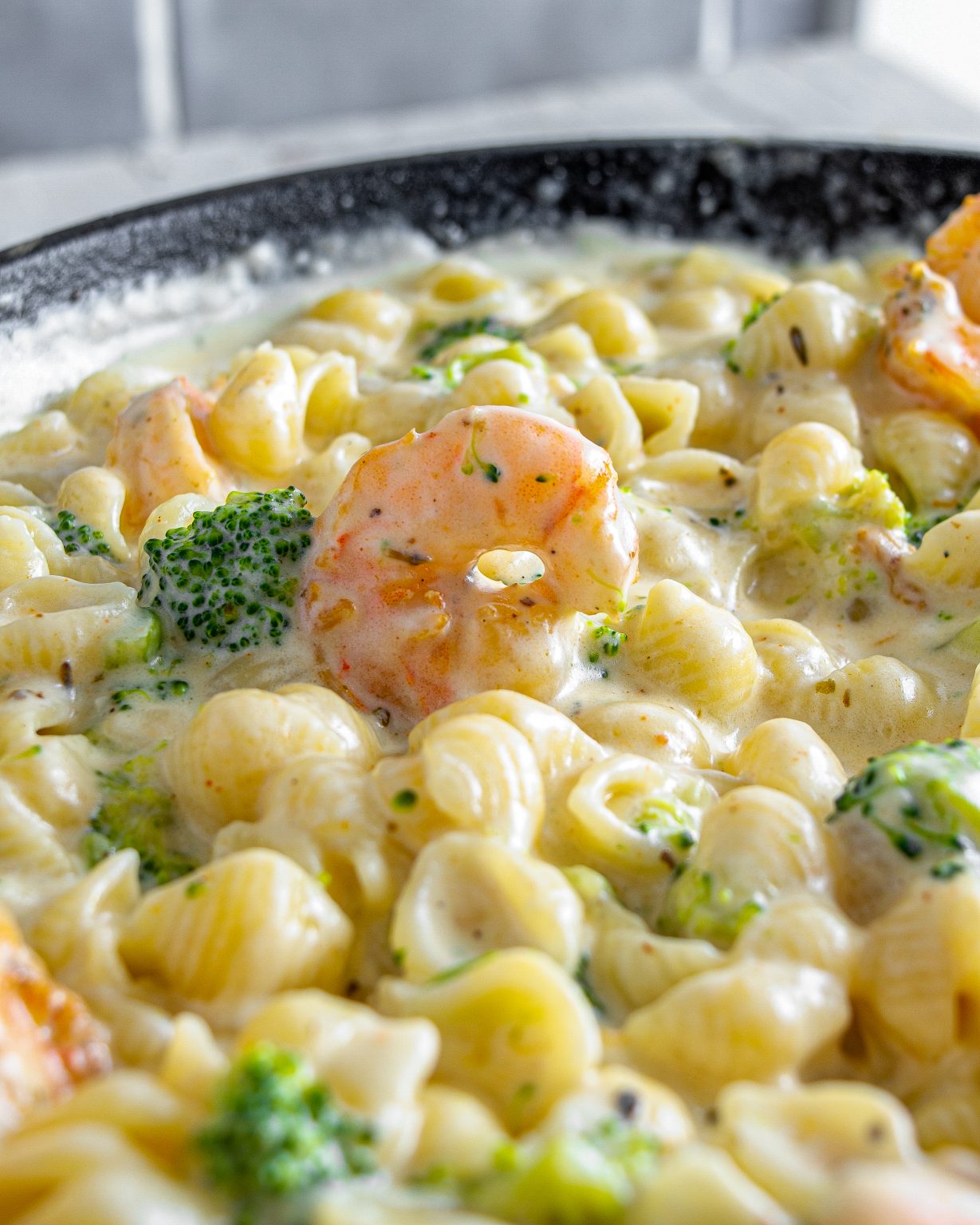 Shrimp and Broccoli Alfredo CheekyKitchen